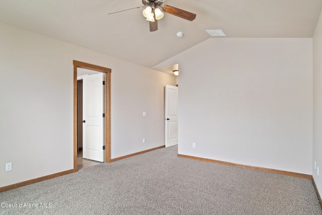 7833 N HILLIARD CT, Coeur D'alene, ID 83815