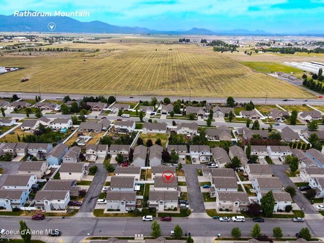 7833 N HILLIARD CT, Coeur D'alene, ID 83815