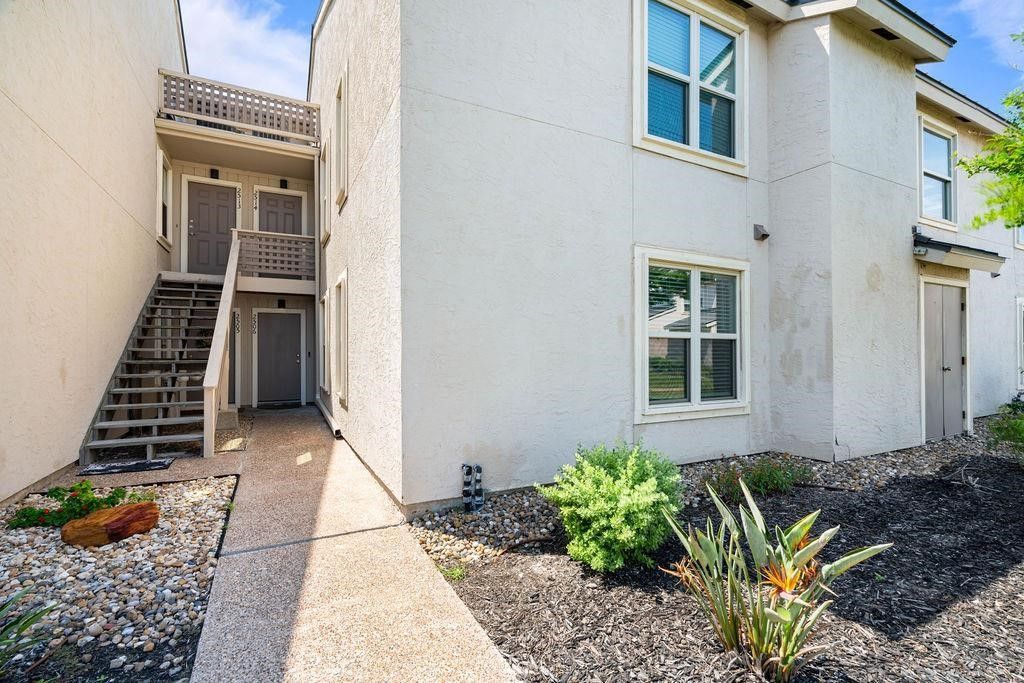 2506 Bayhouse Dr 2506, Rockport, TX 78382 — exterior