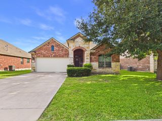 1070 Sussex Way, Round Rock, TX 78665