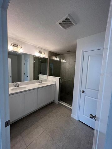 828 LONGBOAT DRIVE, Davenport, FL 33896