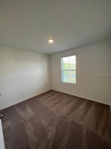 828 LONGBOAT DRIVE, Davenport, FL 33896