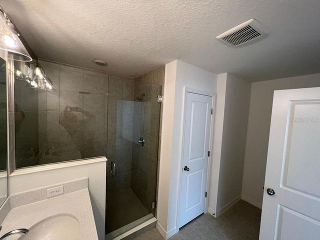 828 LONGBOAT DRIVE, Davenport, FL 33896