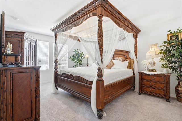 828 LONGBOAT DRIVE, Davenport, FL 33896