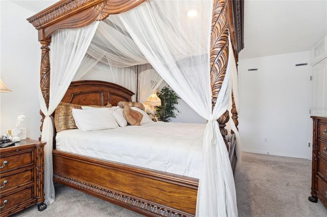 828 LONGBOAT DRIVE, Davenport, FL 33896