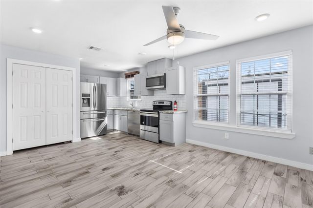 6809 Glass Street Street A, Houston, TX 77016