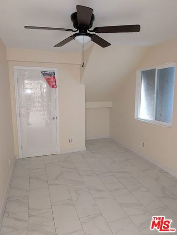 317 W 111th Street 2, Los Angeles, CA 90061