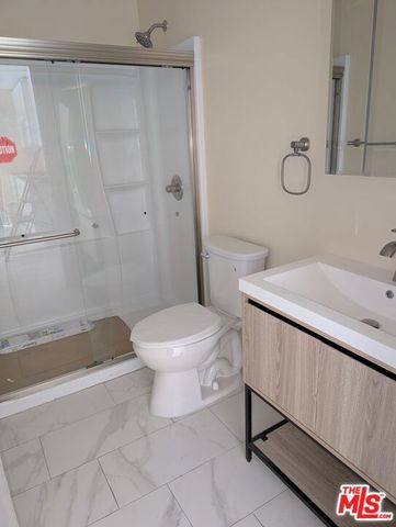 317 W 111th Street 2, Los Angeles, CA 90061