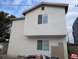 317 W 111th Street 2, Los Angeles, CA 90061