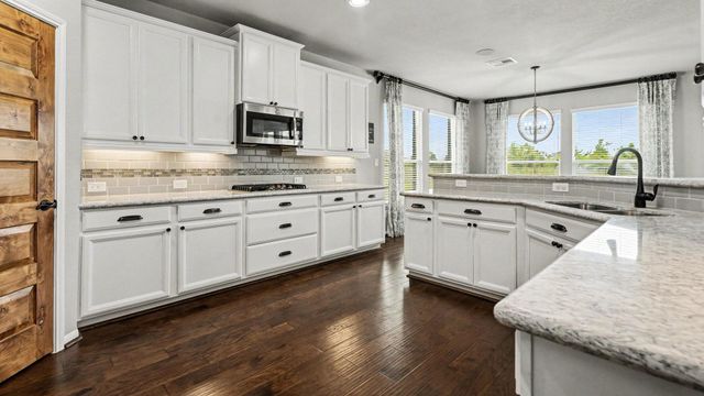 4634 Red Fox Circle, Baytown, TX 77523