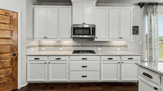 4634 Red Fox Circle, Baytown, TX 77523