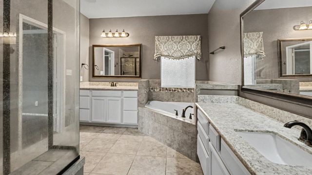 4634 Red Fox Circle, Baytown, TX 77523