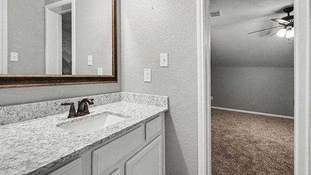 4634 Red Fox Circle, Baytown, TX 77523