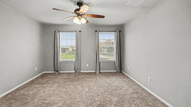 4634 Red Fox Circle, Baytown, TX 77523