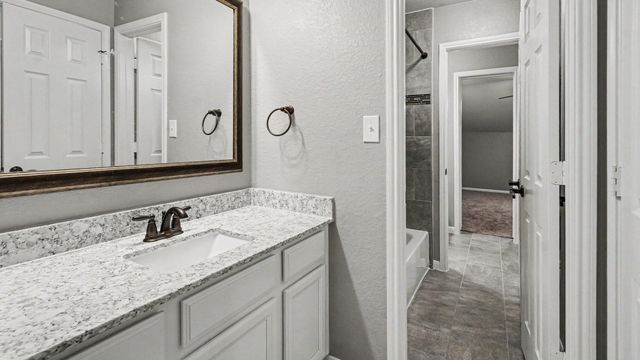 4634 Red Fox Circle, Baytown, TX 77523