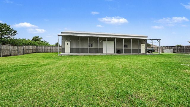 4634 Red Fox Circle, Baytown, TX 77523