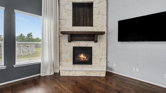 4634 Red Fox Circle, Baytown, TX 77523