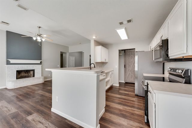 200 N Bending Oak Lane, Wylie, TX 75098