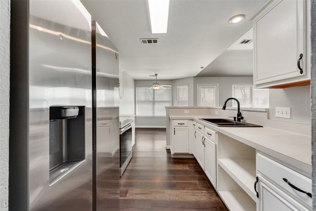 200 N Bending Oak Lane, Wylie, TX 75098