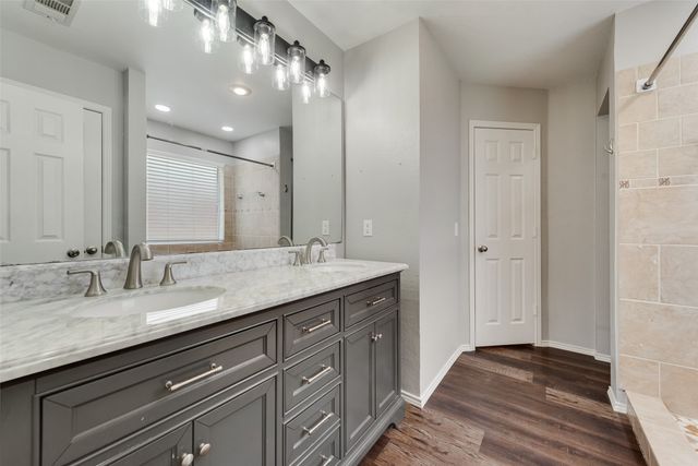200 N Bending Oak Lane, Wylie, TX 75098