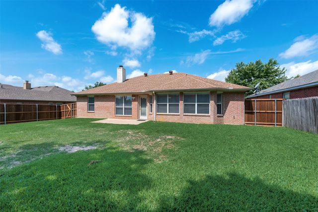 200 N Bending Oak Lane, Wylie, TX 75098