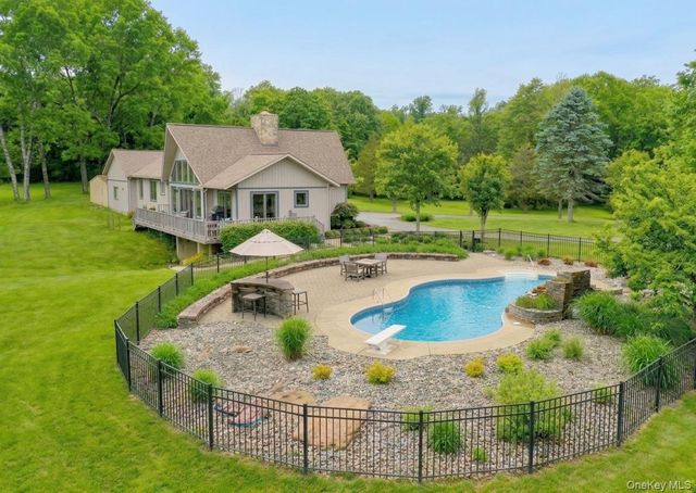 129 Clinton Corners Road, Salt Point, NY 12578