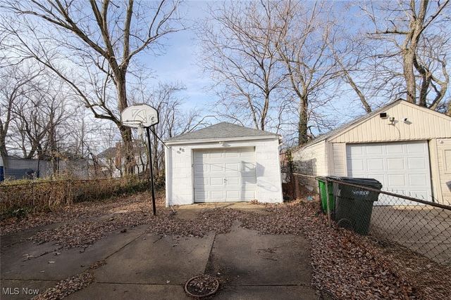 25161 Euclid Avenue, Euclid, OH 44117