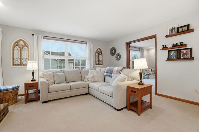 465 Carillion Drive, Springfield, OH 45503