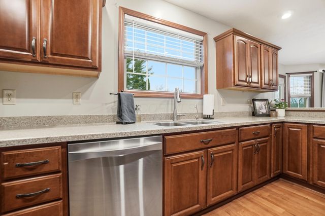 465 Carillion Drive, Springfield, OH 45503