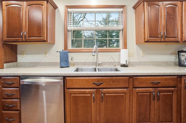 465 Carillion Drive, Springfield, OH 45503