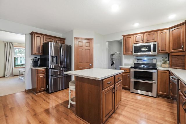 465 Carillion Drive, Springfield, OH 45503