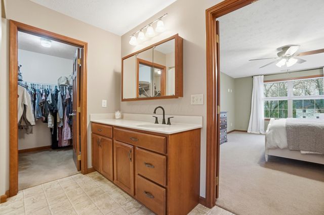 465 Carillion Drive, Springfield, OH 45503