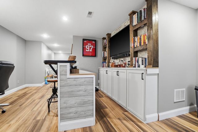 465 Carillion Drive, Springfield, OH 45503