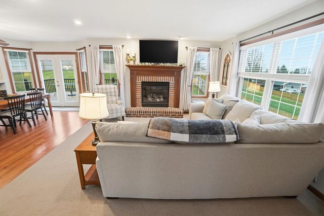 465 Carillion Drive, Springfield, OH 45503