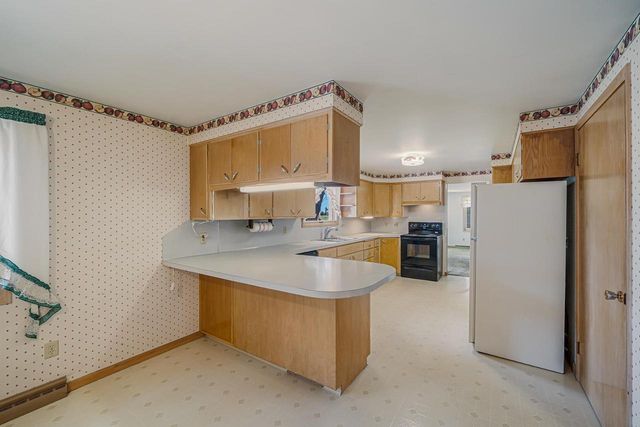 7293 COUNTY RD II, Larsen, WI 54947