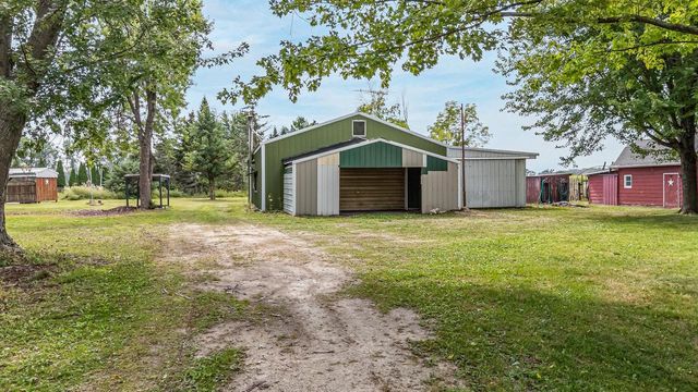7293 COUNTY RD II, Larsen, WI 54947