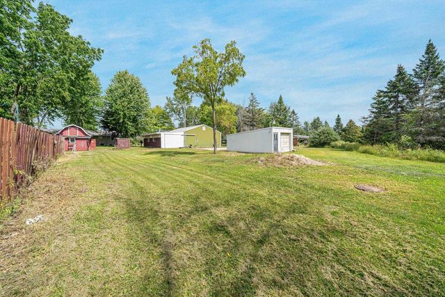 7293 COUNTY RD II, Larsen, WI 54947