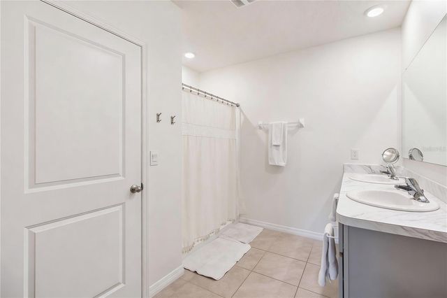 49 HICKORY COURSE LANE, Ocala, FL 34472