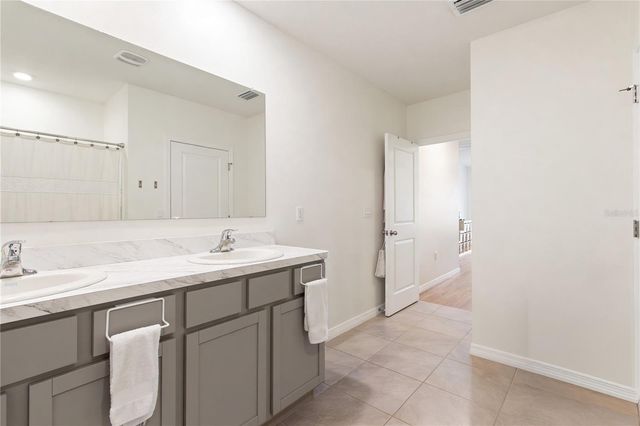 49 HICKORY COURSE LANE, Ocala, FL 34472