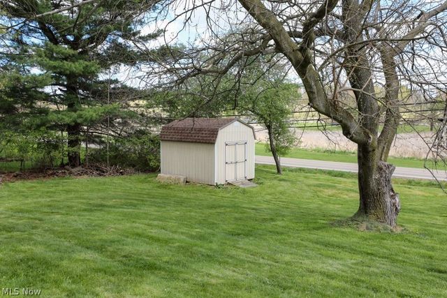 2855 Nimishillen Church Road NE, Canton, OH 44721