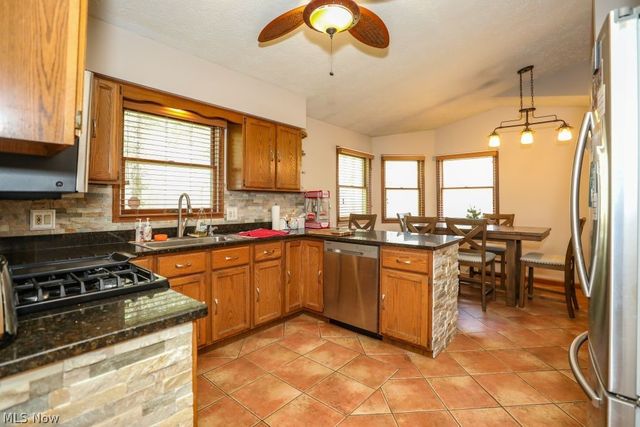 2855 Nimishillen Church Road NE, Canton, OH 44721