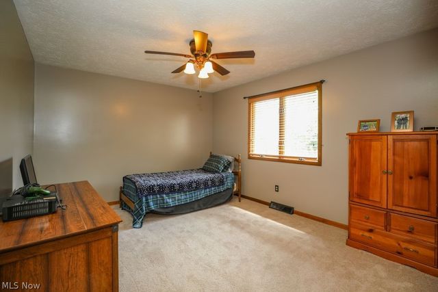 2855 Nimishillen Church Road NE, Canton, OH 44721