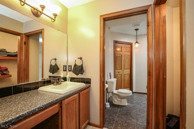 2855 Nimishillen Church Road NE, Canton, OH 44721