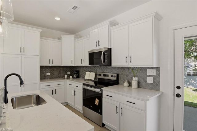 969 Cotton Street 1037, Winston-salem, NC 27101