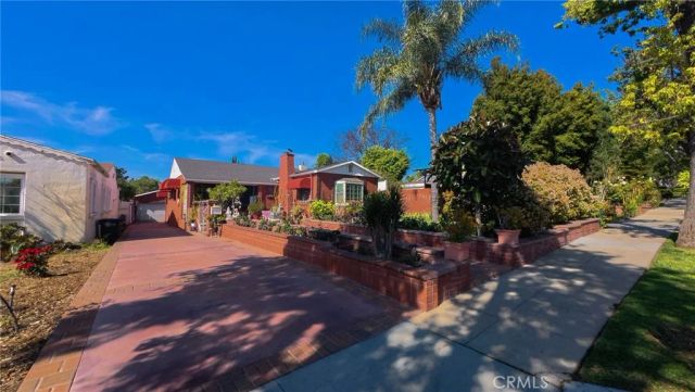 1343 Highland, Glendale, CA 91202
