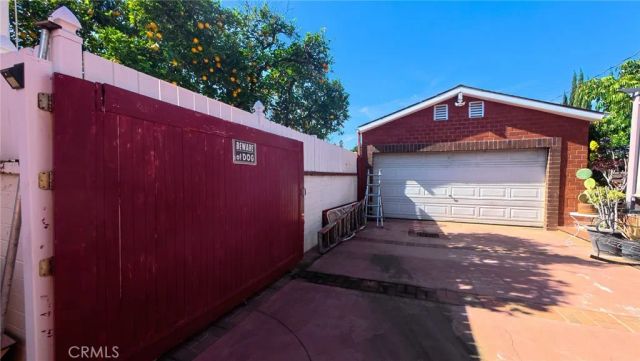 1343 Highland, Glendale, CA 91202