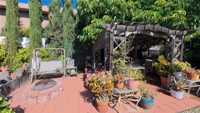 1343 Highland, Glendale, CA 91202