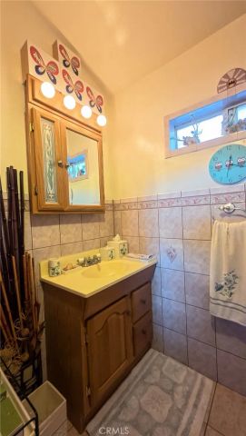 1343 Highland, Glendale, CA 91202