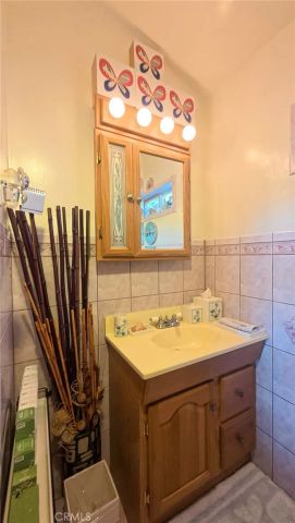 1343 Highland, Glendale, CA 91202