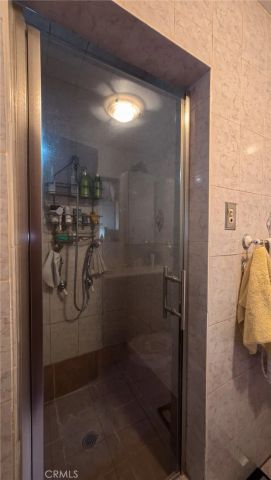 1343 Highland, Glendale, CA 91202